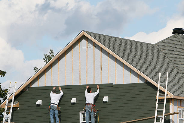 Professional Siding Repair technician working in Amston, CT